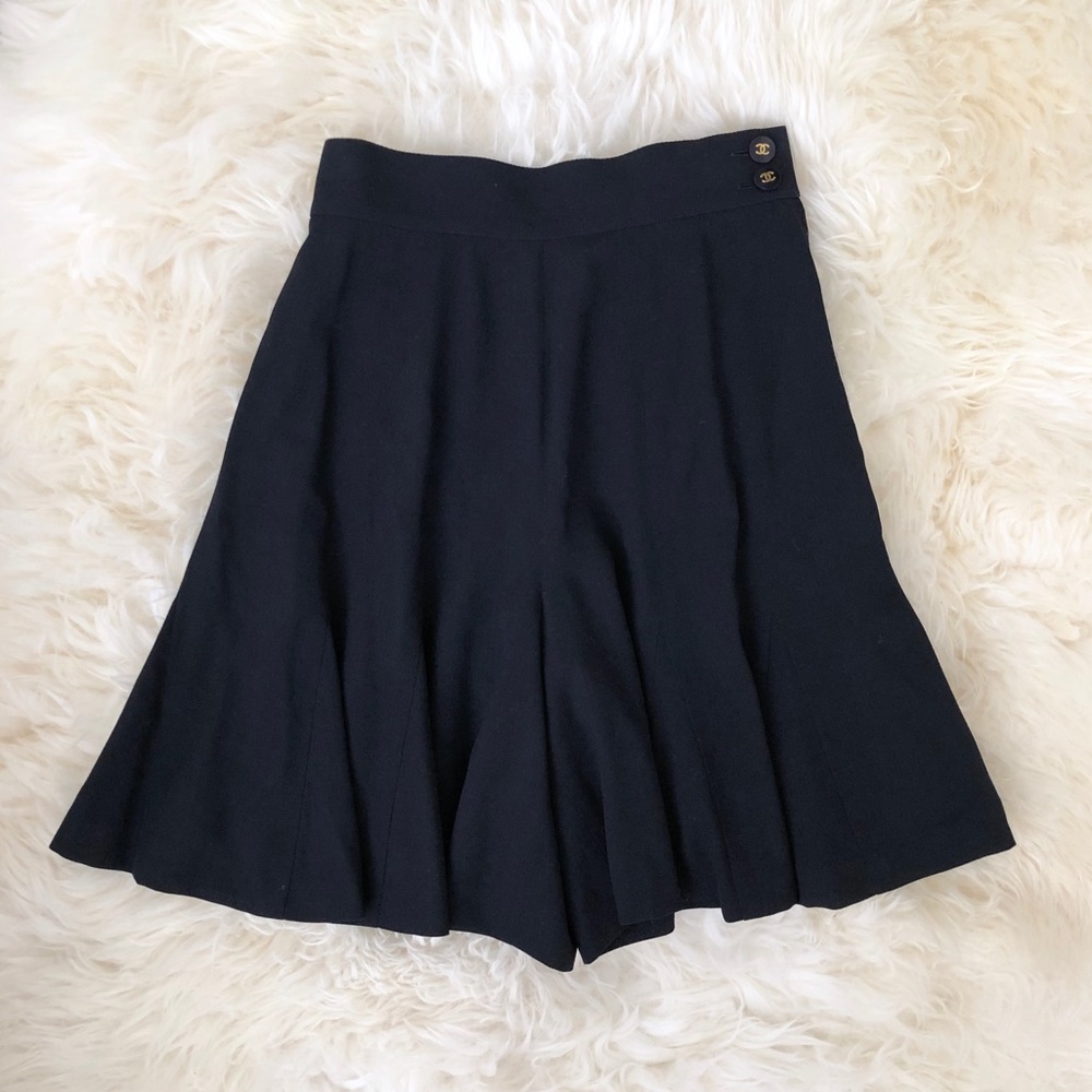 🖤 CHANEL Wool CC Logo Flounce Skirt Skort 36